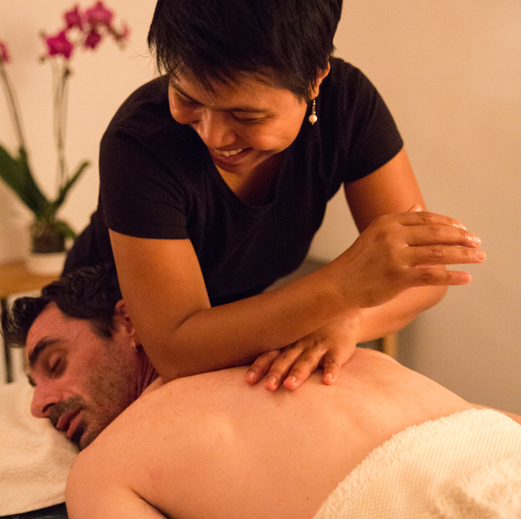 Sawatdi Thai Massage à Blagnag - Massage Thai personnalise